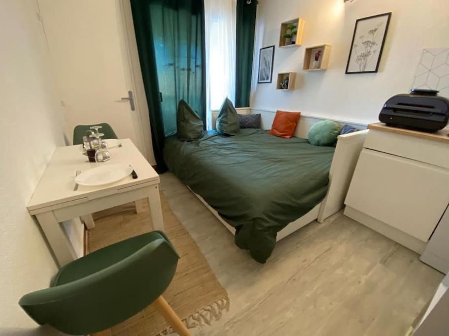 Superbe Studio Renove Avec Piscine Et Vue Marina Le Barcares Exterior photo