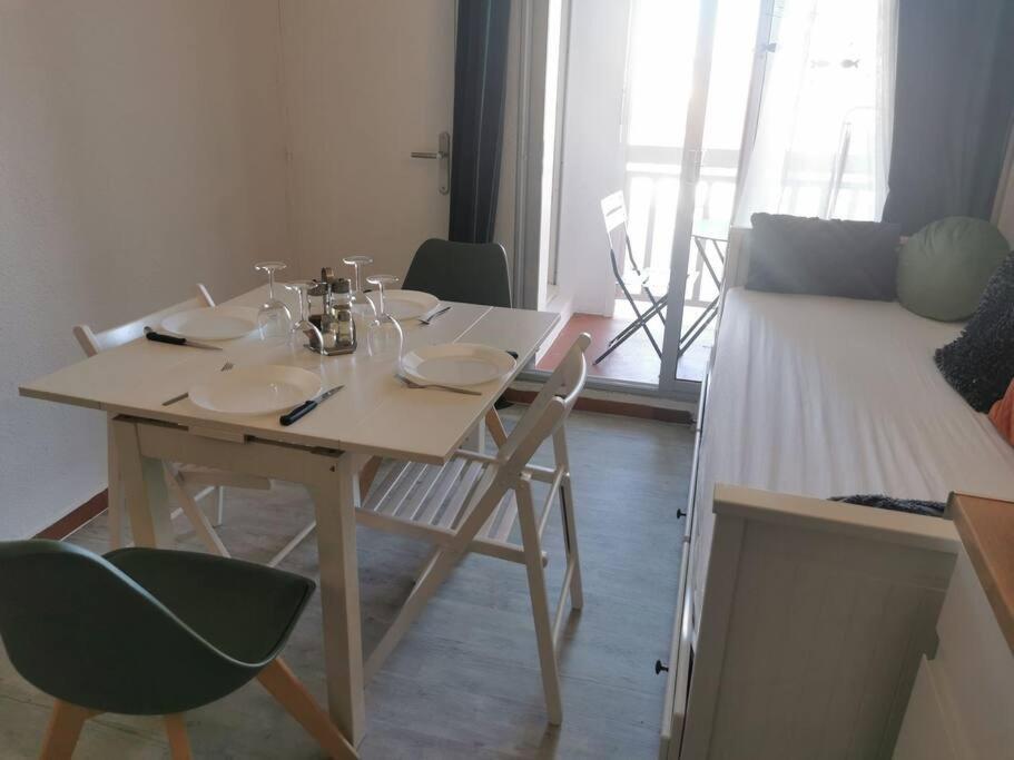 Superbe Studio Renove Avec Piscine Et Vue Marina Le Barcares Exterior photo